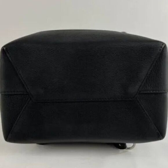 Louis Vuitton Leather Lockme MM Backpack in Black - Picture 5 of 11